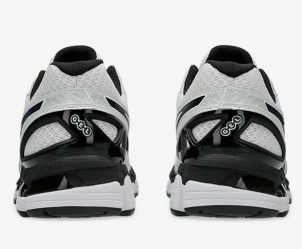 ASICS GEL KAYANO 20 'PANDA' (PRE ORDER)